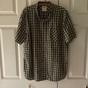 Levi’s men XXXL plaid short sleeve button down shirt casual preppy cotton blend
